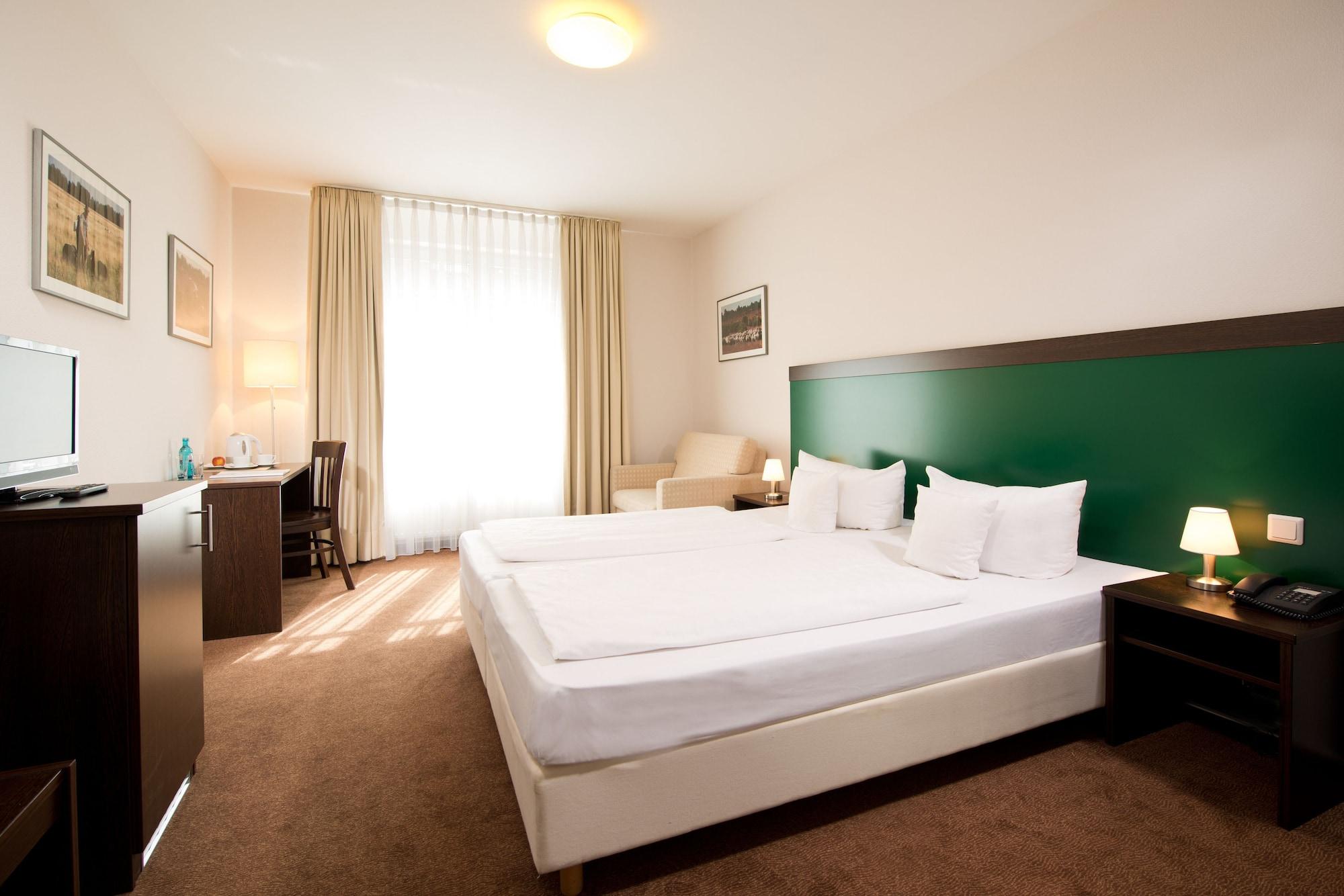Achat Hotel Buchholz Hamburg Буххольц-ин-дер-Нордхайде Экстерьер фото