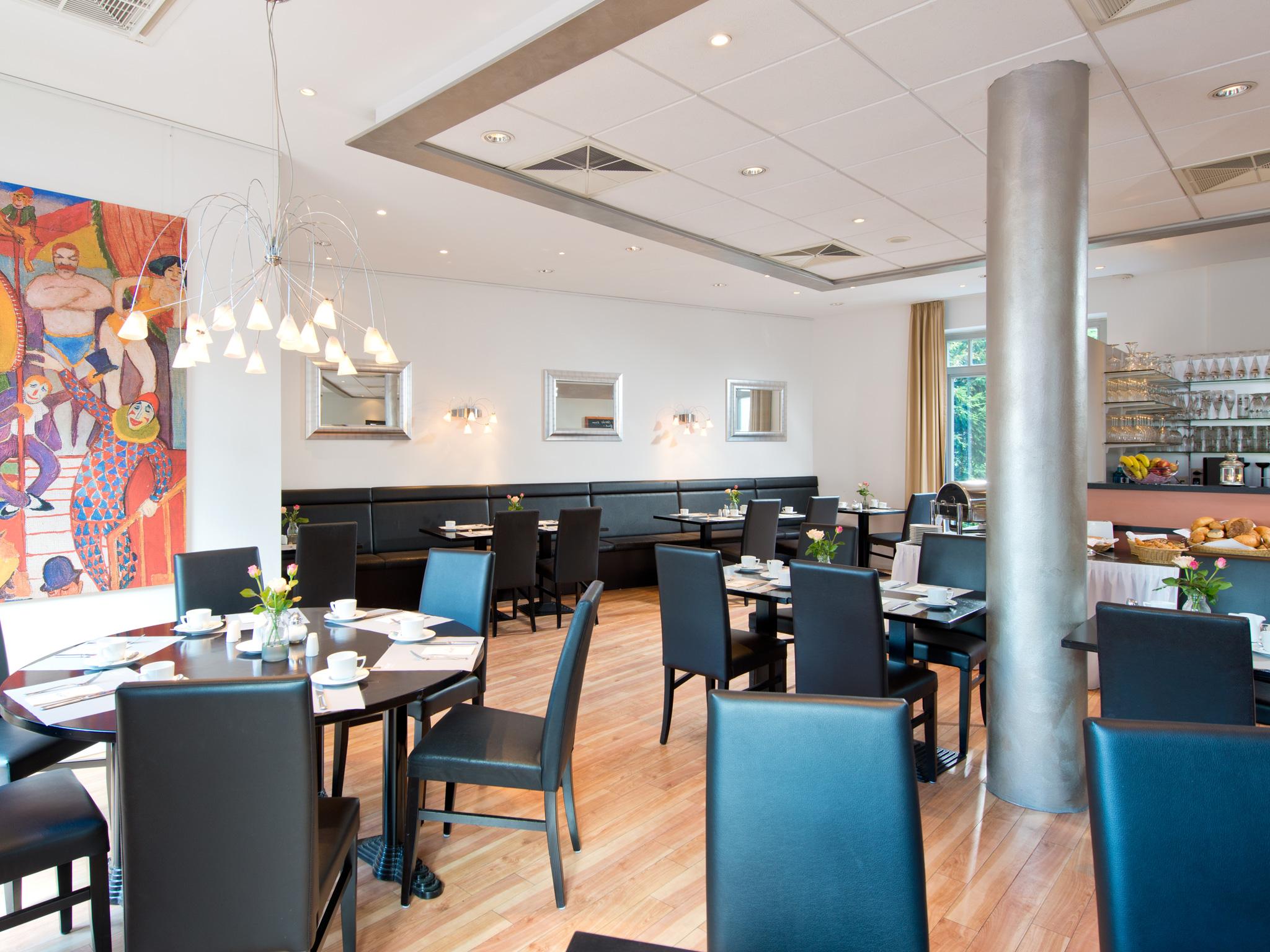 Achat Hotel Buchholz Hamburg Буххольц-ин-дер-Нордхайде Экстерьер фото