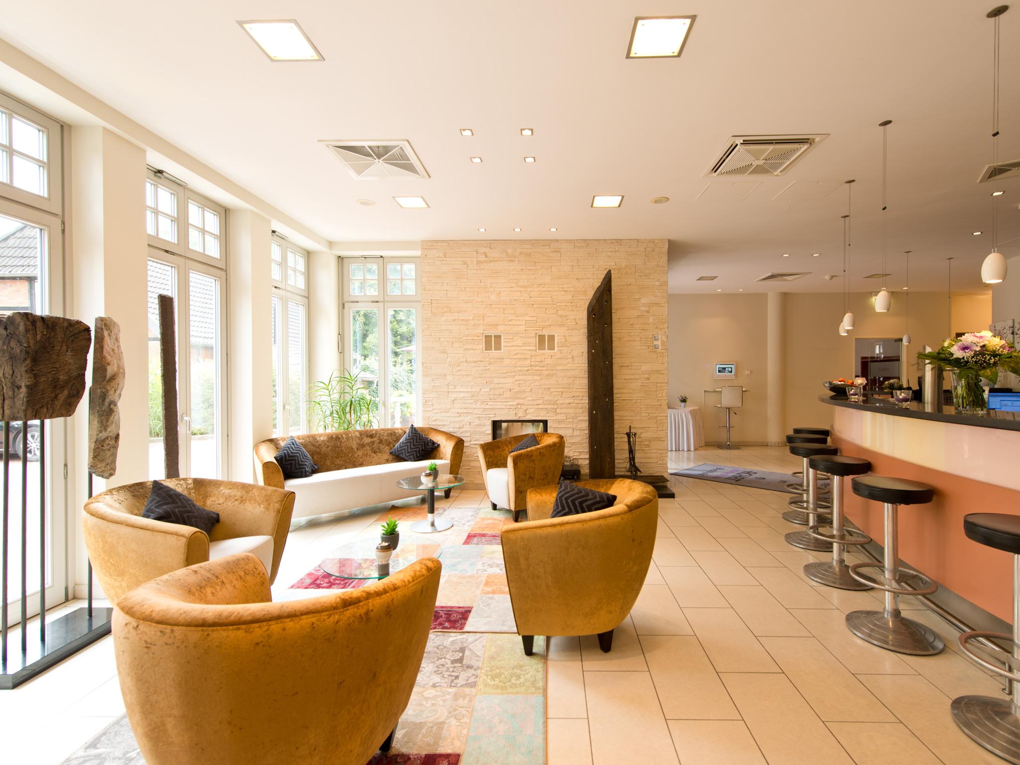 Achat Hotel Buchholz Hamburg Буххольц-ин-дер-Нордхайде Экстерьер фото