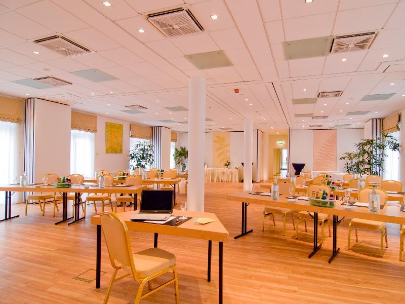 Achat Hotel Buchholz Hamburg Буххольц-ин-дер-Нордхайде Экстерьер фото
