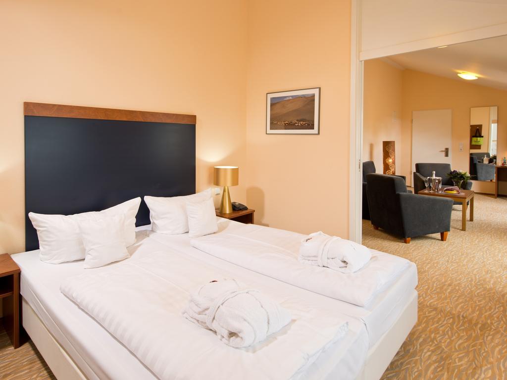 Achat Hotel Buchholz Hamburg Буххольц-ин-дер-Нордхайде Экстерьер фото
