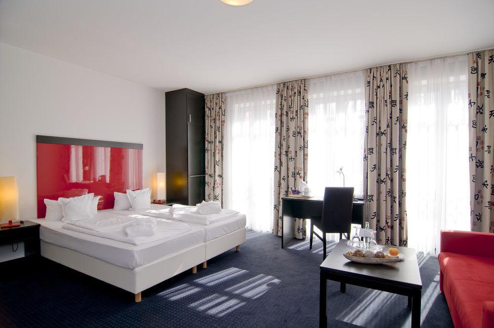 Achat Hotel Buchholz Hamburg Буххольц-ин-дер-Нордхайде Экстерьер фото